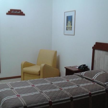 Collins Trade Hotel بورتو أليغري المظهر الخارجي الصورة