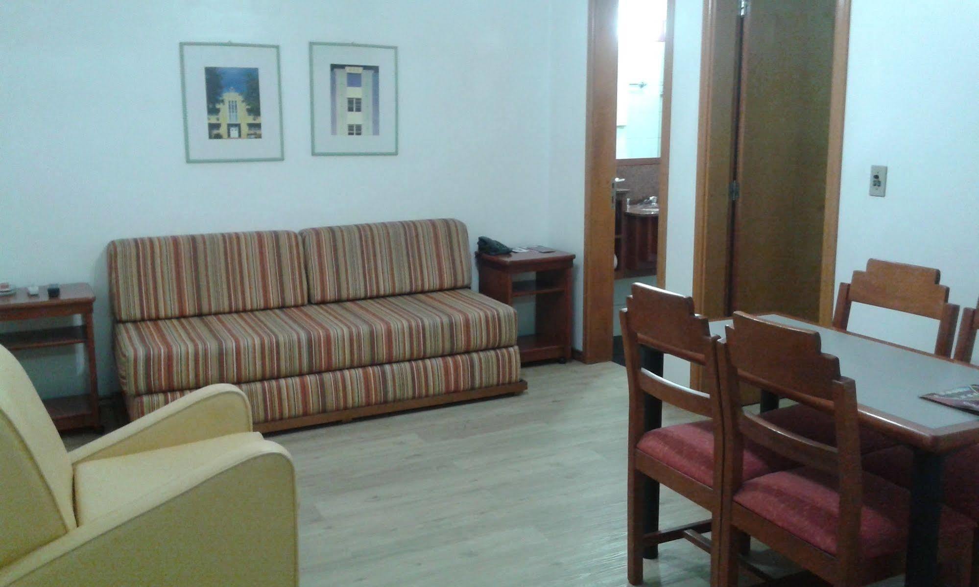 Collins Trade Hotel بورتو أليغري المظهر الخارجي الصورة