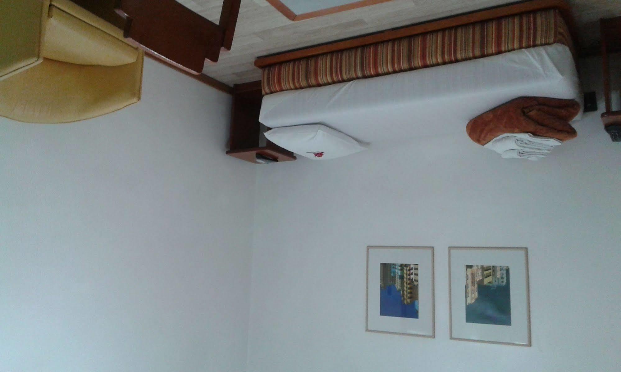 Collins Trade Hotel بورتو أليغري المظهر الخارجي الصورة